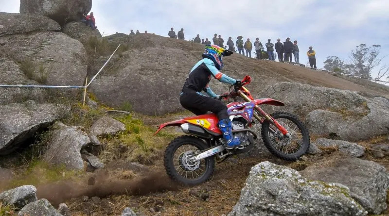 Piloto da Honda Lousã Motos lidera a categoria Elite 1 e é vice-líder na Elite Absoluto (Foto: João da Franca)