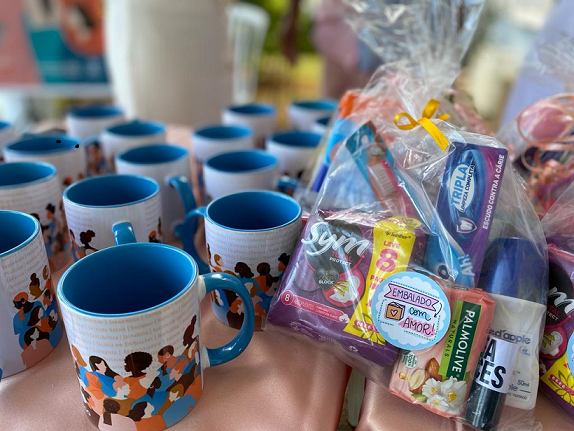 No estande, também será possível comprar um kit completo e pagar no dinheiro, pix, cartão de crédito ou alimentação | Foto: Saneago