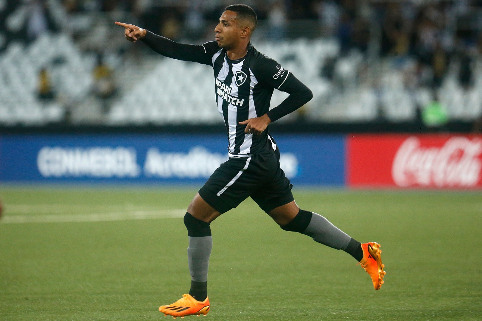 O atacante marcou um dos gols do Botafogo na goleada em cima do César Vallejo, pela Copa Sul-Americana | Foto: Vitor Silva/Botafogo FR