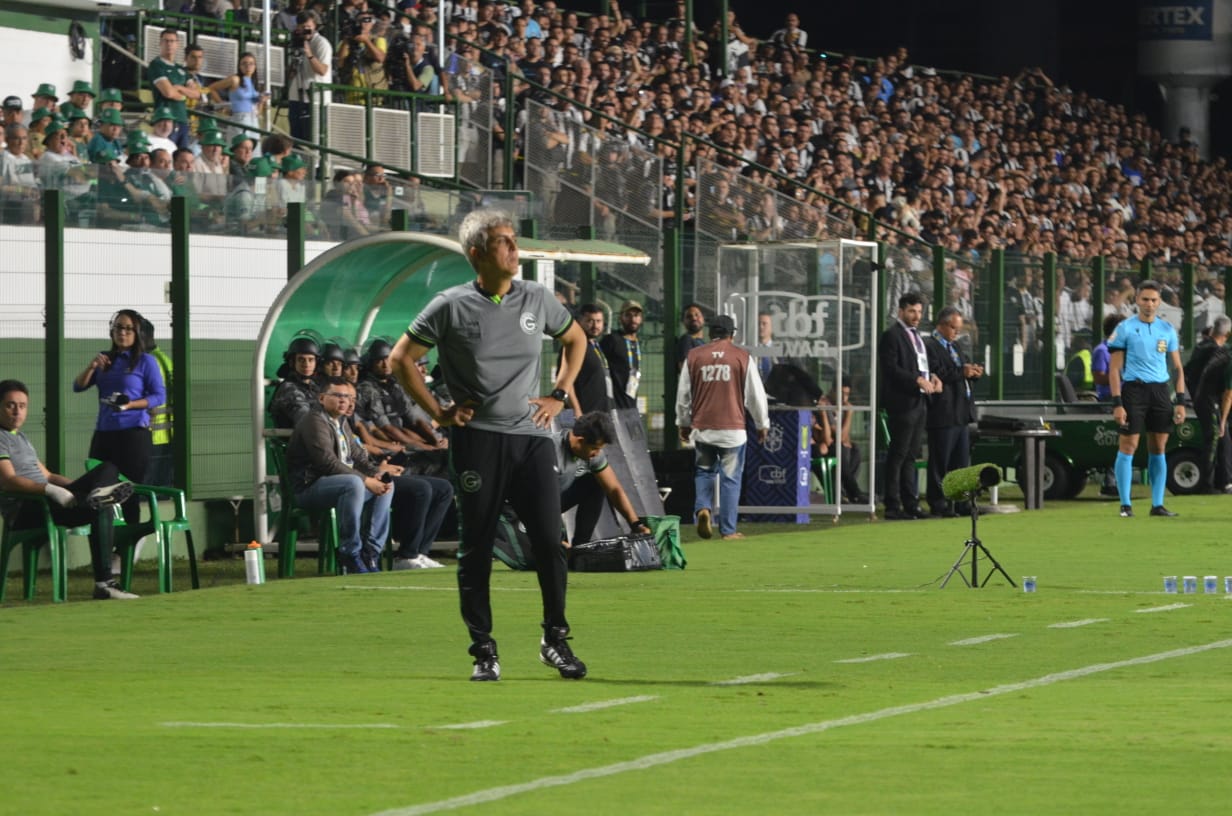 Treinador esmeraldino diz que estratégia funcionou do início ao fim (Foto: Afonso Cardoso)