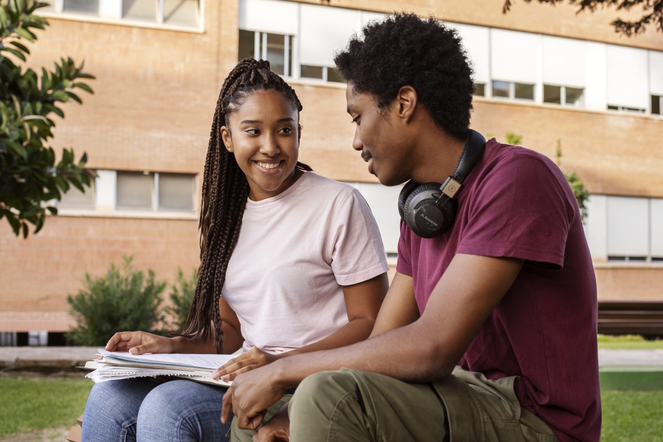 Ao todo, são ofertadas 450 vagas em 11 cursos de graduação. Candidatos devem se inscrever exclusivamente por meio do site da Universidade Estadual de Goiás | Foto: Freepik