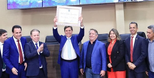 Há quem diga que, o Palácio Pedro Ludovico contribuiria para a reeleição de Vilmar Mariano | Foto: Reprodução