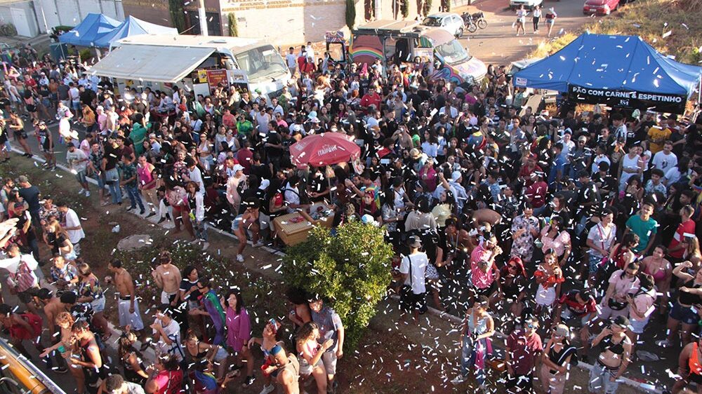 parada-lgbt-aparecida-de-goiania
