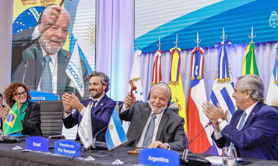 Puerto Iguazú, Argentina, 04.07.2023 – Presidente Lula participa da Cúpula de Chefes e Chefas de Estado do MERCOSUL, em Puerto Iguazú, Argentina. Foto Ricardo StuckertPR