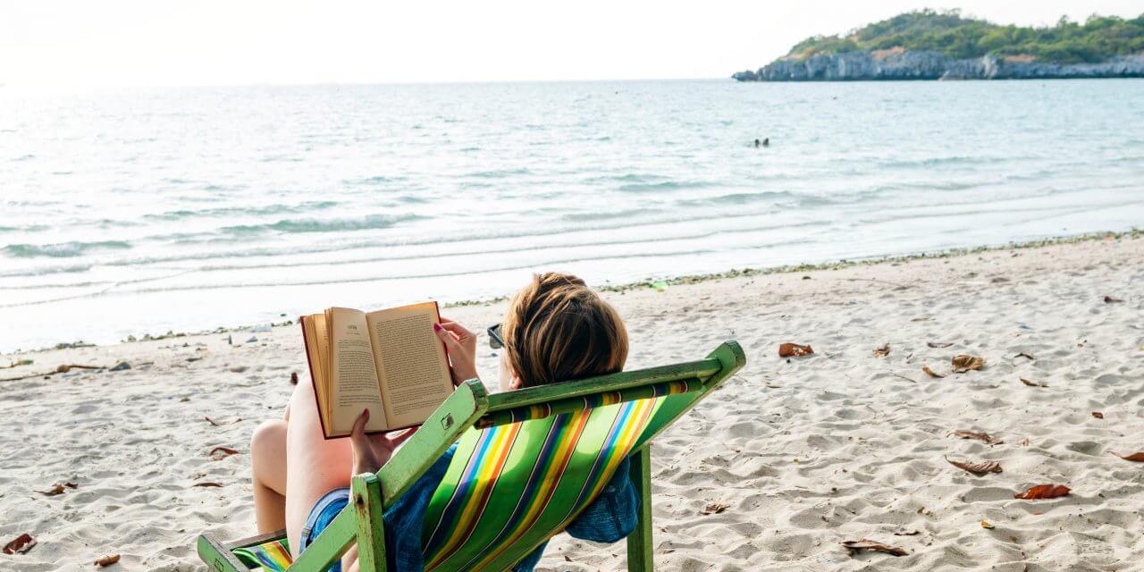 Livros também são companheiros de viagem | Foto: reprodução