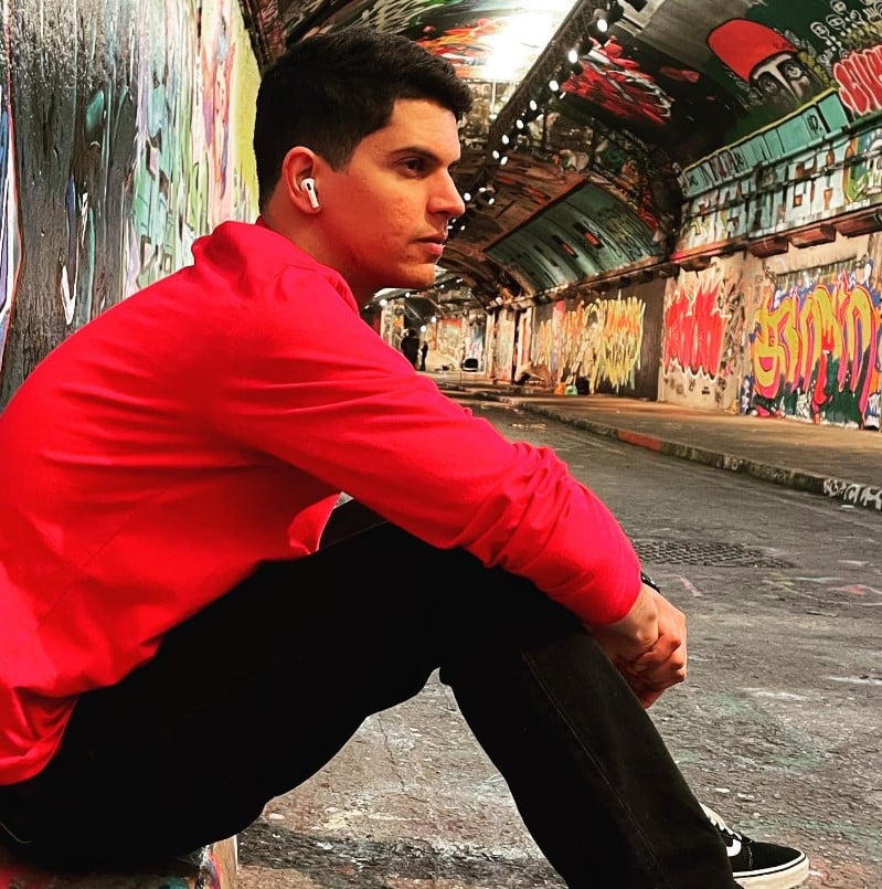 Falece Robledo Veloso, filho do ex-Prefeito de Niquelândia e dois passageiros ficam feridos em acidente de carro | Foto: Reprodução / Redes Sociais