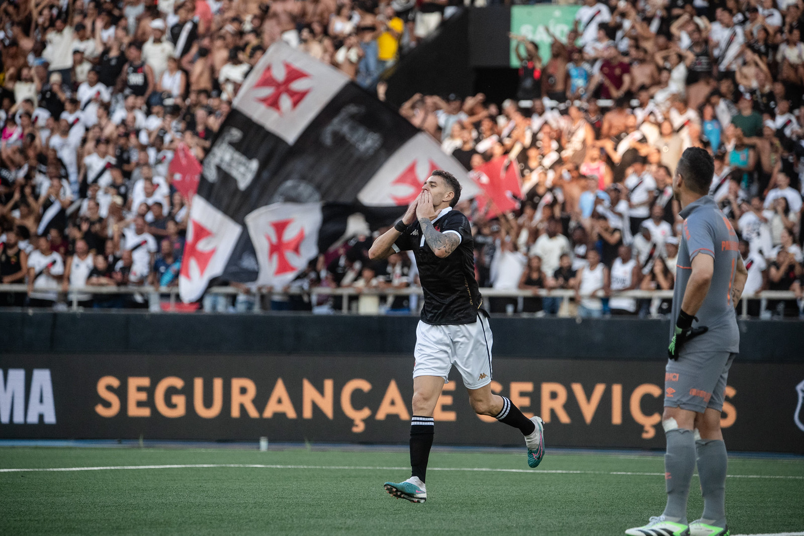 Time quebra tabu de oito jogos contra o Tricolor | Foto: André Durão