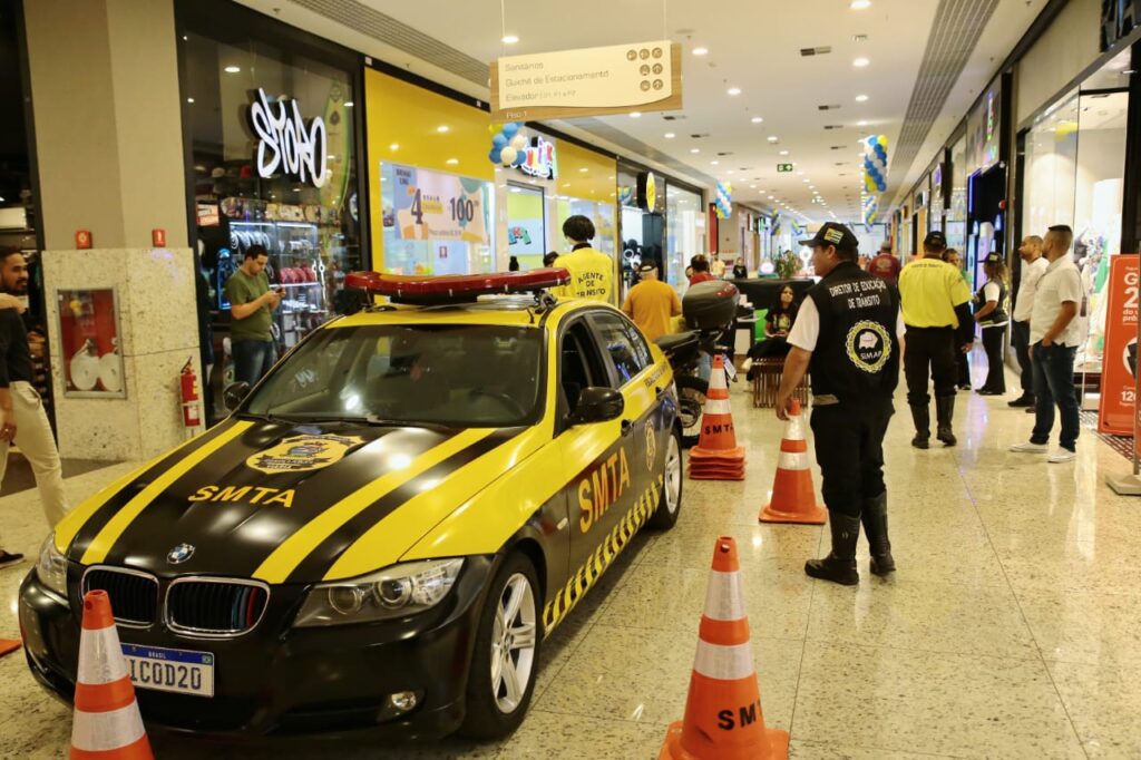 No local também está sendo distribuído material educativo para crianças e adultos. | Foto: Rodrigo Estrela / Prefeitura de Aparecida