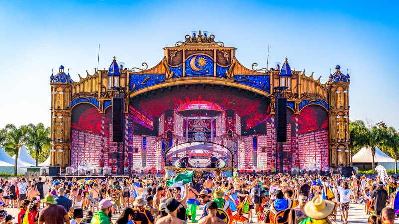 Tiësto, Martin Garrix e Steve Angello são alguns nomes que marcam presença no festival | Foto: Divulgação