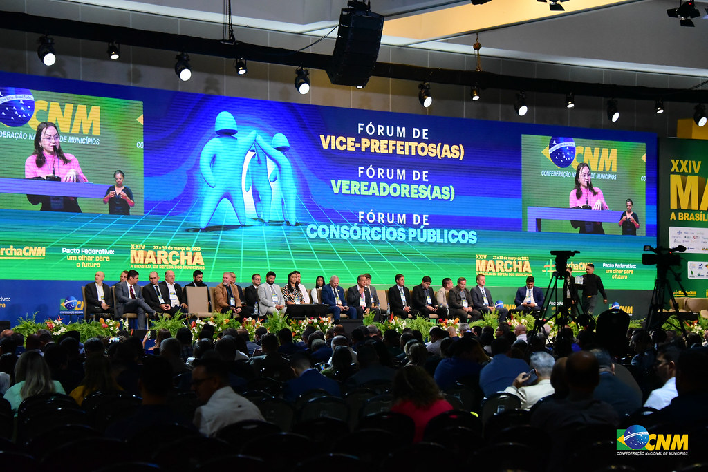 Conhecida como “Marcha dos Prefeitos”, o encontro ocorre em maio e reúne os chefes dos Executivos municipais em Brasília  para palestras e seminários | Foto: Reprodução/CNM