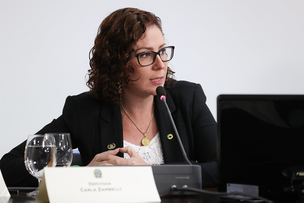 Zambelli e hacker viram réus por invasão a sistema de Judiciário