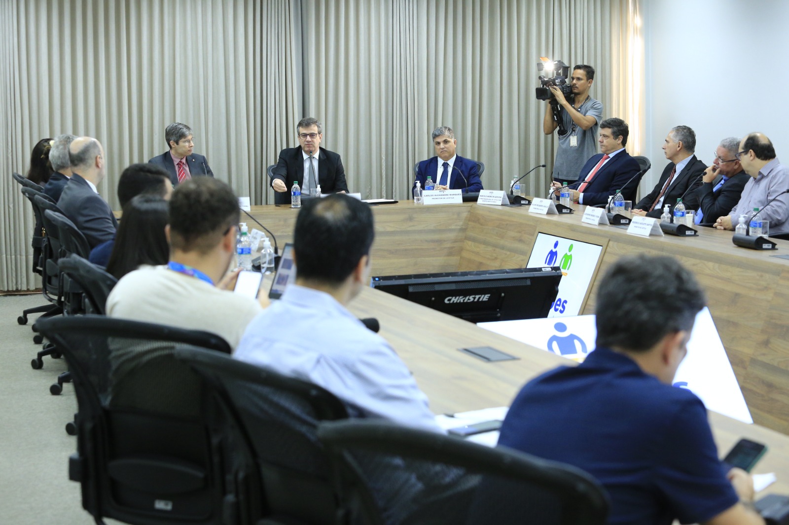 Os prefeitos goianos devem receber recomendações de promotores que atuam nas 92 zonas eleitorais do estado através do projeto chamado Eleições Equilibradas | Foto: Fernando Leite/MPGO