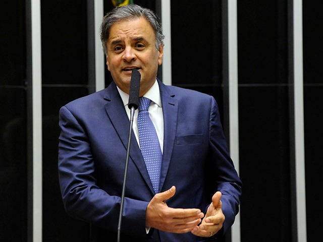 Aécio espera que PSDB não despreze Datena para prefeitura de São Paulo