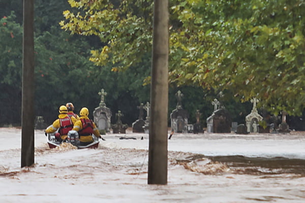 4 histórias muito tristes das enchentes do Rio Grande do Sul