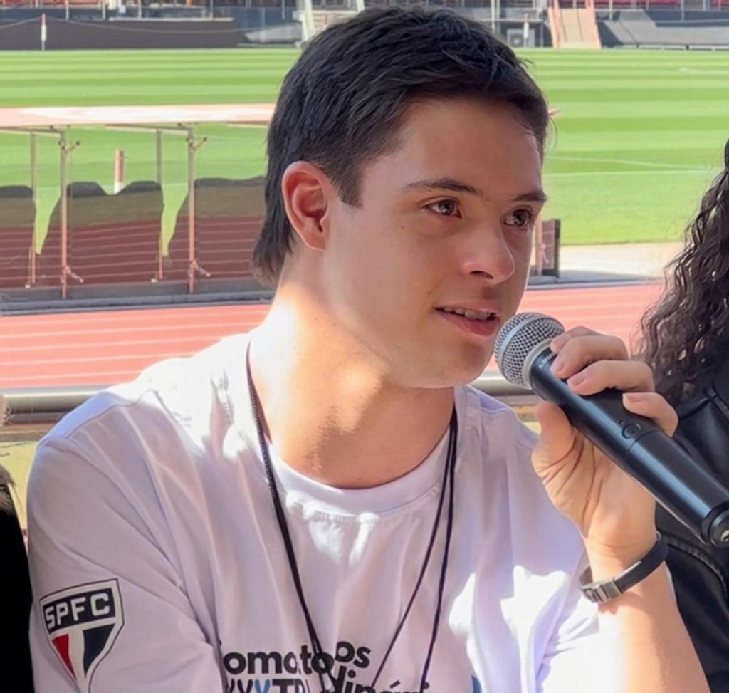 Influenciador goiano com Síndrome de Down tem mais de 680 mil seguidores no Instagram