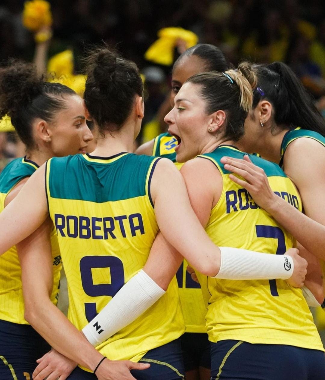 Após quase cinco anos, Brasil volta a vencer EUA no vôlei feminino