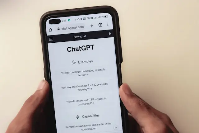 Chat GPT. | Foto: Tiinside
