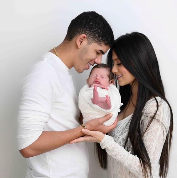 Zé Vaqueiro e Ingra Soares com o filho Arthur. (Foto: Arquivo Pessoal)