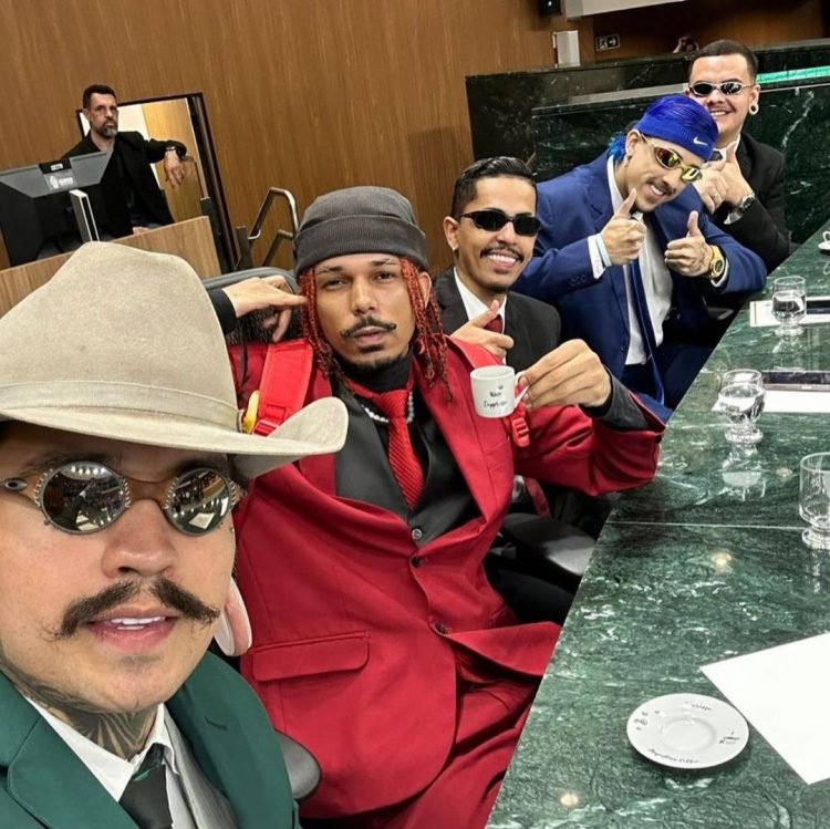 djs goianos recebem medalha de merito alego jiraya uai 750x749 1