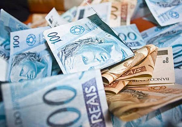 Imposto para super-ricos arrecadaria mais de R$ 40 bilhões por ano