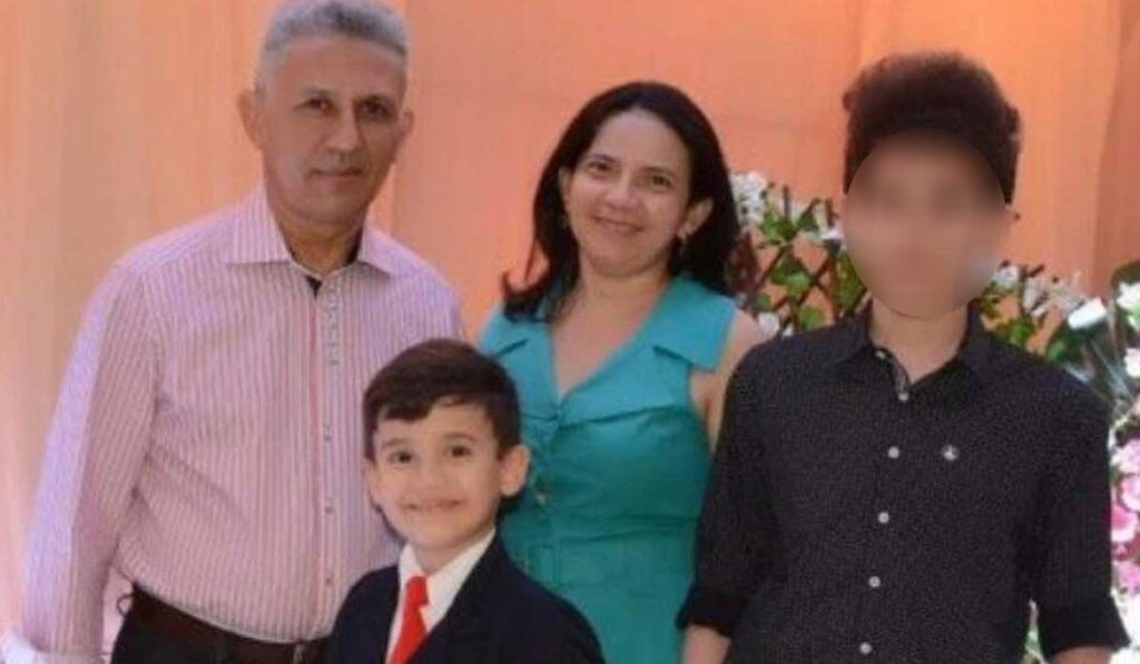 jovem proibido de usar celular mata mae irmao e pai em patos paraiba 1647820603