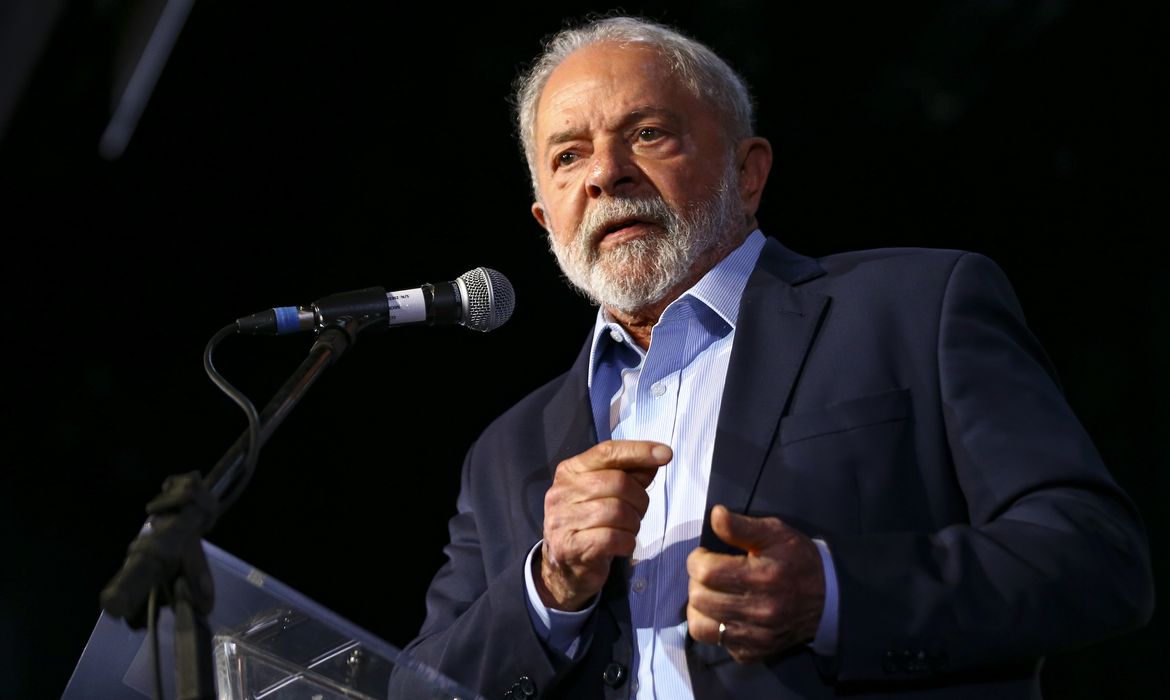 Avaliação negativa do governo Lula chega a 41,1%, diz pesquisa