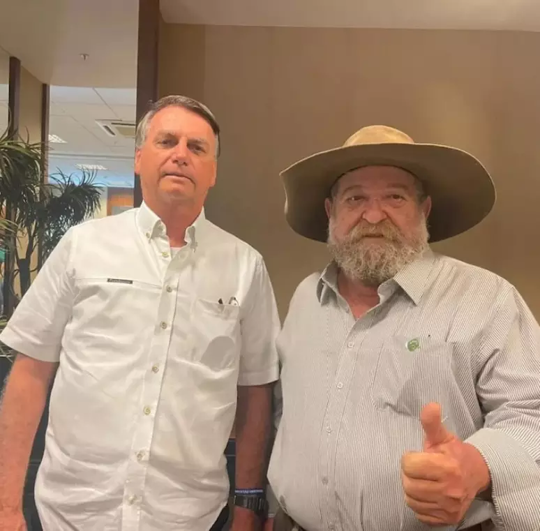 Conheça Nelson Barbudo, agricultor aliado de Bolsonaro e suplente que deve substituir Amália Barros