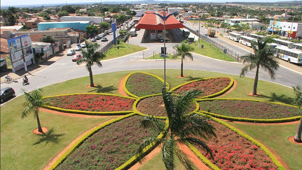 senador canedo facebook 2