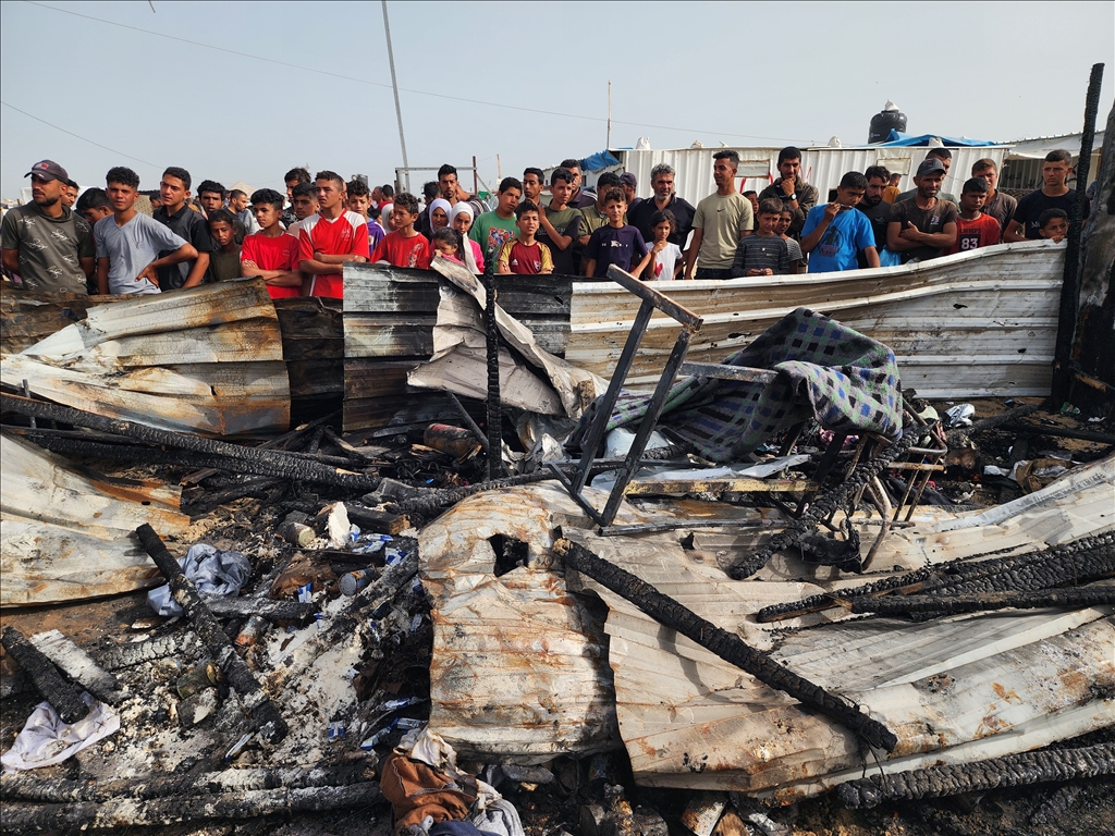 Os bombardeios deixaram ao menos 45 mortos. | Foto: Hani Alshaer/Anadolu