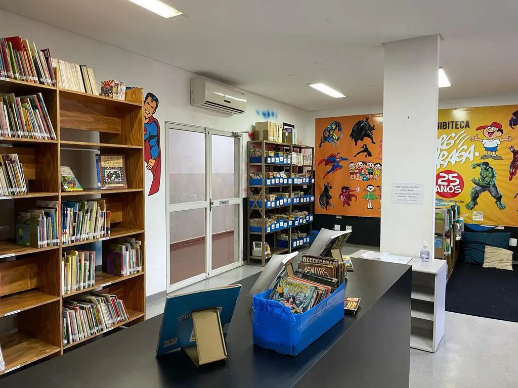 GIBITECA JORGE BRAGA 2.jpg