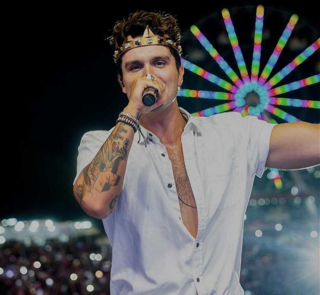 Luan Santana é internado no Albert Einstein por mal súbito