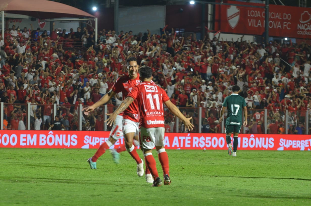 O Colorado vence a sua segunda partida consecutiva, enquanto o Esmeraldino amarga a sua segunda derrota consecutiva. (Foto: Afonso Cardoso)