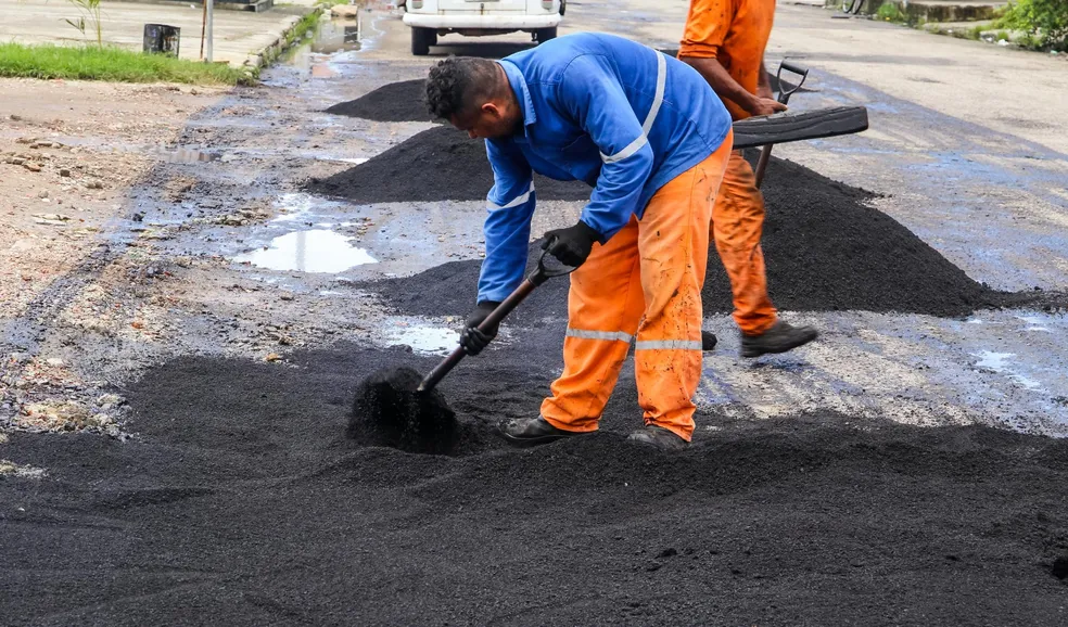 Descubra de onde vêm os buracos no asfalto e aprenda a evitá-los