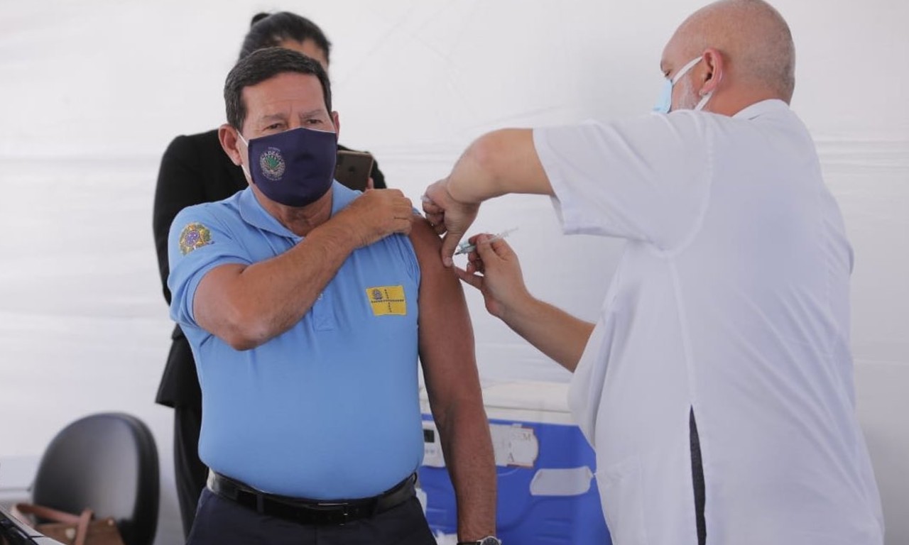 Vice-presidente tem 67 anos de idade e recebeu primeira dose da coronavac | Foto: Reprodução