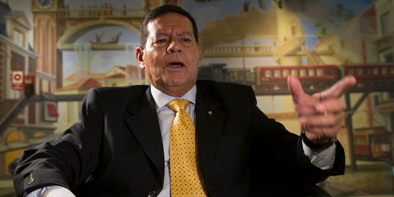 General Mourão não substituirá Bolsonaro em debates (Foto: Divulgação) General Mourão não substituirá Bolsonaro em debates (Foto: Divulgação)