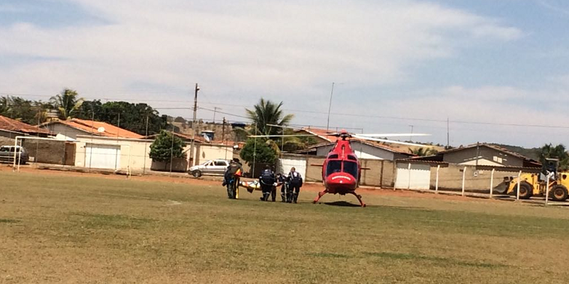 Acidente com trator deixa vítima em estado grave, em Orizona