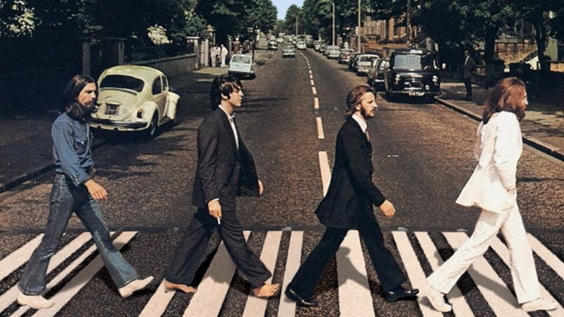 CAPA DE ABBEY ROAD, 12º ÁLBUM DA BANDA THE BEATLES, LANÇADO EM SETEMBRO DE 1969 (FOTO: DIVULGAÇÃO)