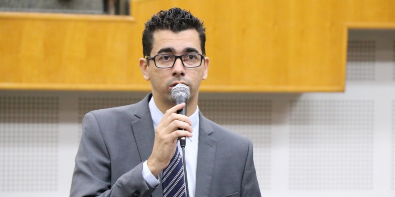 Vereador Vinícius Cirqueira (PROS) é o autor da audiência pública (Foto: Divulgação/ Câmara Municipal) 