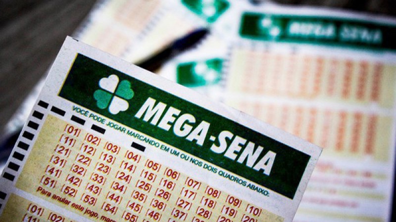 Mega-Sena sorteia o prêmio de R$ 5,5 milhões (Foto: Reprodução)