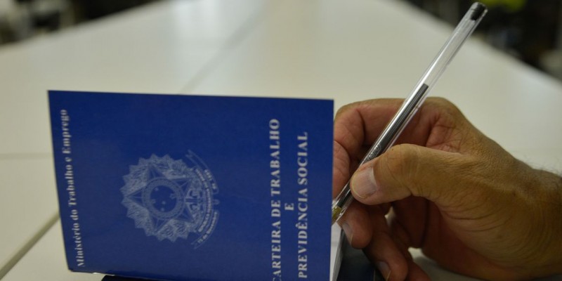 A região com maior percentual de beneficiários a receber o Abono 2016 é a Centro-Oeste (Foto: Divulgação/Marcello Casal Jr/Agência Brasil) 