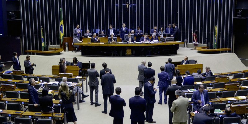 Mais da metade dos parlamentares reeleitos para a próxima legislatura votaram contra as reformas pautas por Michel Temer  (Wilson Dias/Agência Brasil)