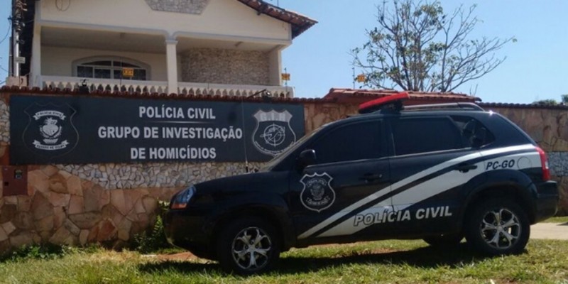 Grupo de Investigação de Homicídios investiga o crime (Foto: Divulgação) 