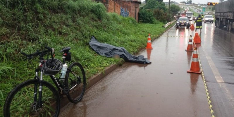 Ciclista morre esfaqueado após sofrer uma tentativa de assalto na BR-060 (Foto: Divulgação) 