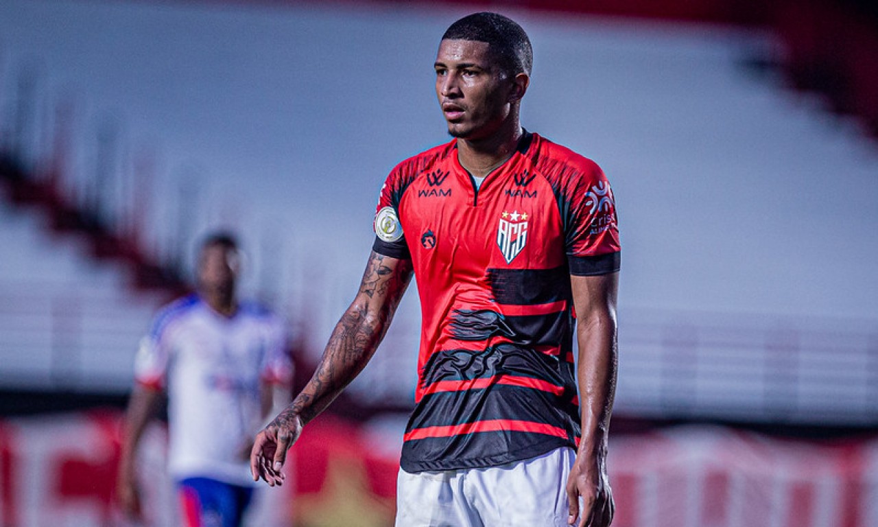 Pereira em ação contra o Bahia, quando marcou o primeiro gol com a camisa do rubro-negro | Foto: Heber Gomes