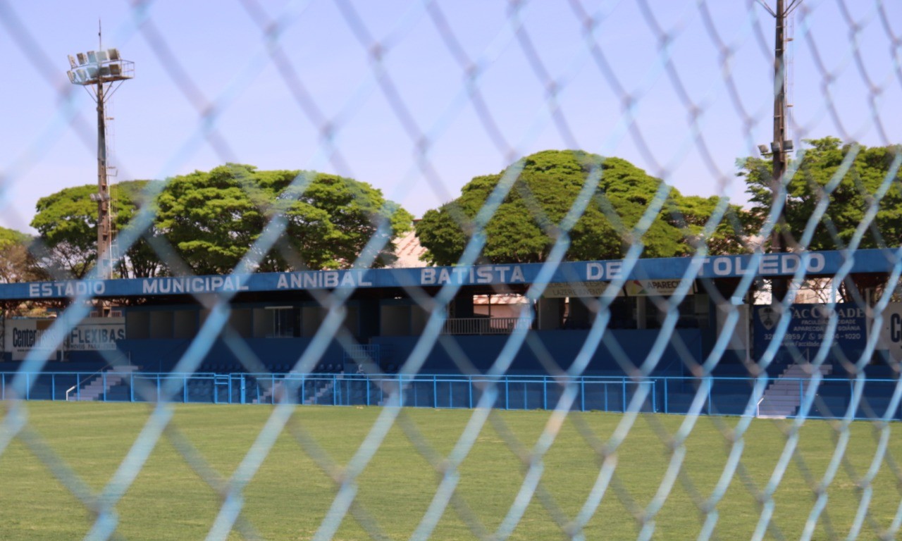 O estádio Anibal Batista de Toledo está em fase final de reforma e não será utilizado na partida contra o Goiânia - Foto: Nicolle Mendes/Assessoria Aparecidense