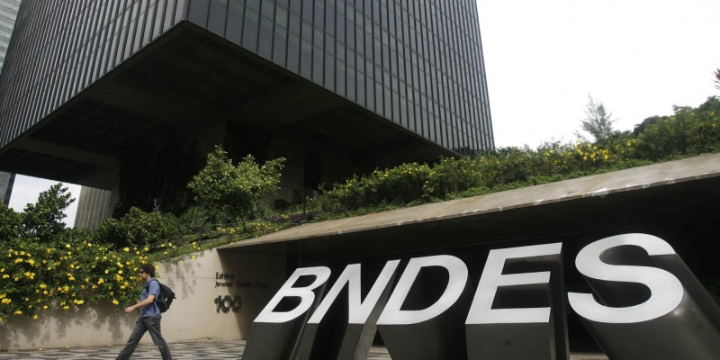 O BNDES criou uma área de estruturação de projetos, preocupação que surgiu após a saída de empresas e construtoras