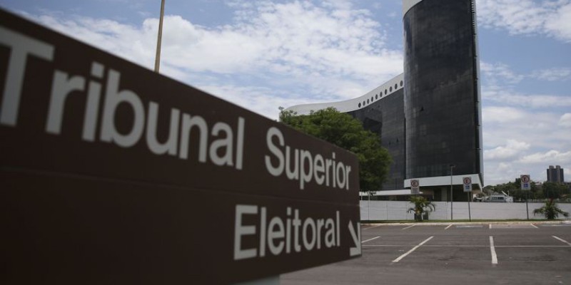 Segundo o TSE, nas prestações de contas devem ser discriminados o total de recursos arrecadados, bem como as despesas de campanha referentes aos dois turnos (Foto: José Cruz/Agência Brasil) 