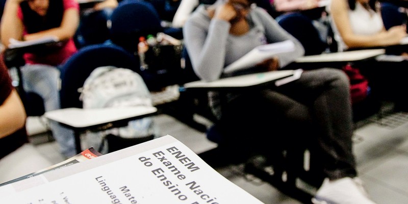 O segundo dia, com a prova de exatas, será no domingo (11), e terá 30 minutos a mais de duração