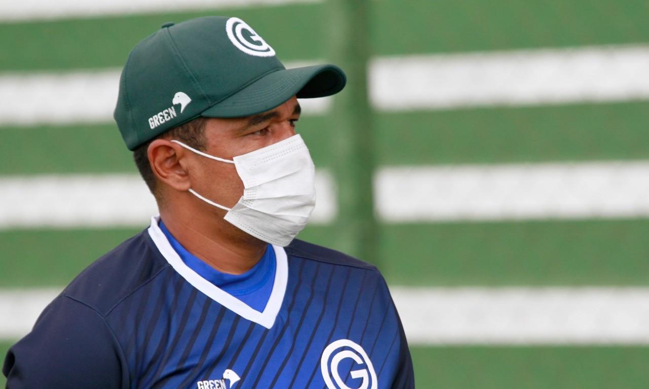 Gláuber Ramos explica momento difícil em reconstrução esmeraldina e que processo passa por confiança dos atletas e chegada de novos jogadores | foto: Rosiron Rodrigues / Goiás EC