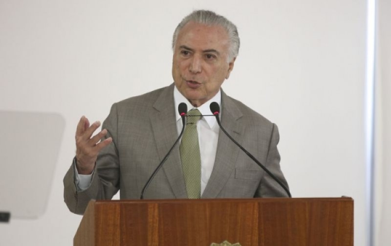 bc138cef334e5401f24e8da4808b7560